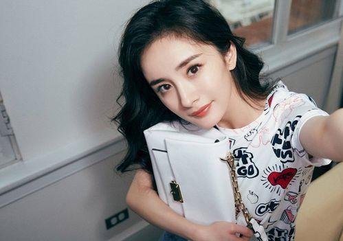 粉丝爆料杨幂发型视频,时尚感十足，美出新高度！